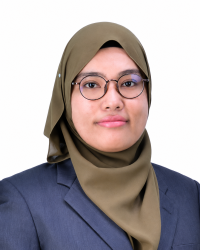 Headshot Photo - Tengku Lina Izzati Headshot Photo - Tengku Lina Izzati
